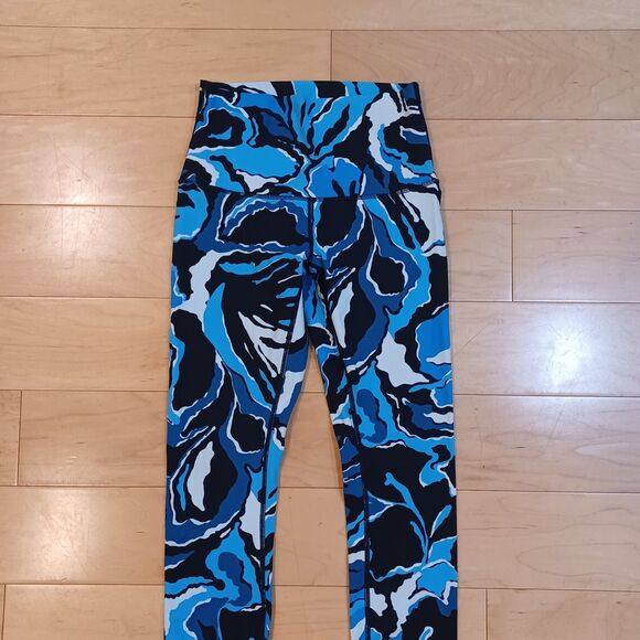 Lululemon Wunder Under High Rise Leggings Size 6 Boom Bloom Beach Blanket Blue - Picture 3 of 7